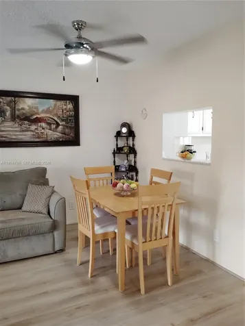 Lauderdale Lakes FL 33319