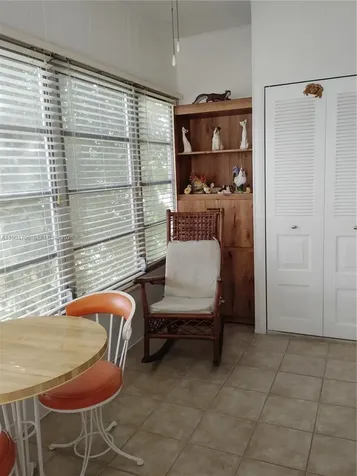 Lauderdale Lakes FL 33319