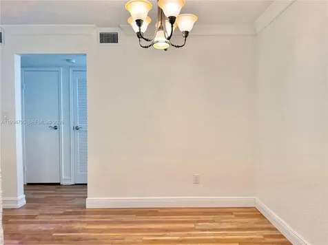 733 Riverside Drive Coral Springs FL 33071