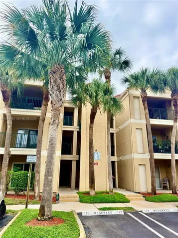 733 Riverside Drive Coral Springs FL 33071