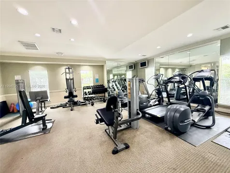 733 Riverside Drive Coral Springs FL 33071