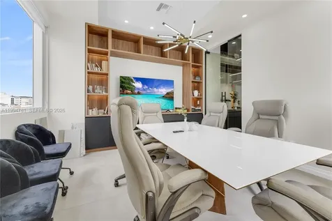2920 NE 207th Street Aventura FL 33180