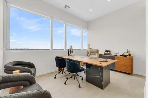 2920 NE 207th Street Aventura FL 33180