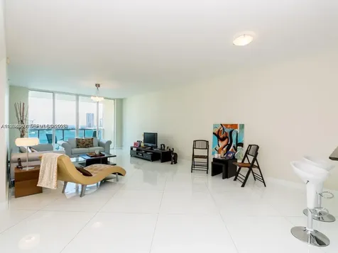 3330 NE 190th Street Aventura FL 33180