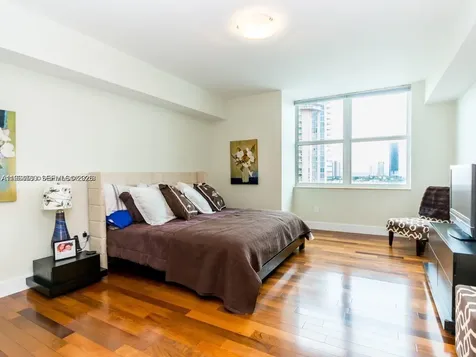 3330 NE 190th Street Aventura FL 33180