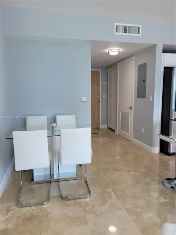 350 S Miami Avenue Miami FL 33130