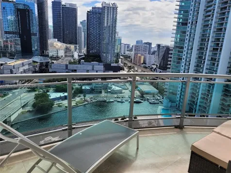 350 S Miami Avenue Miami FL 33130