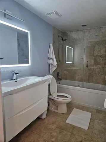 350 S Miami Avenue Miami FL 33130