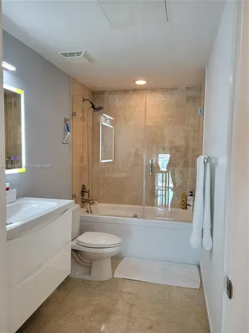 350 S Miami Avenue Miami FL 33130