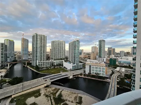 350 S Miami Avenue Miami FL 33130