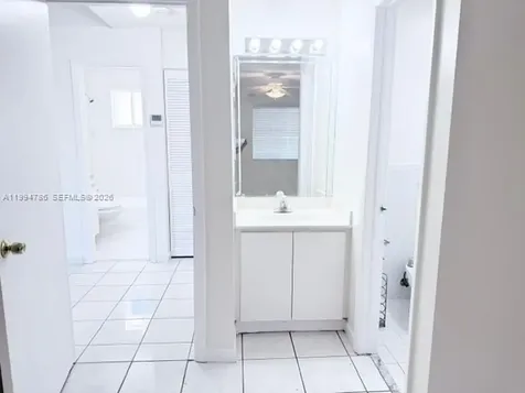 3260 W 70th Street Hialeah FL 33018