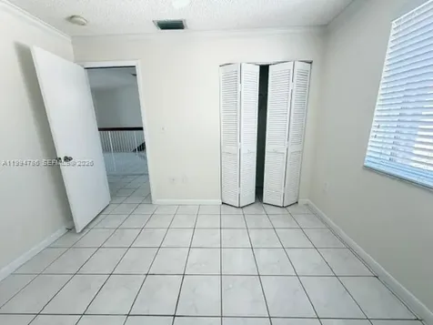 3260 W 70th Street Hialeah FL 33018