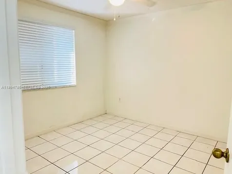 3260 W 70th Street Hialeah FL 33018