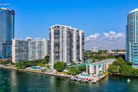 2333 Brickell Avenue Miami FL 33129