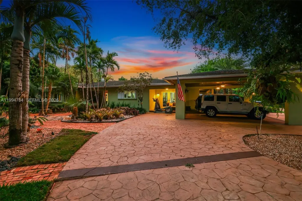 9234 SW 112th Street Miami FL 33176