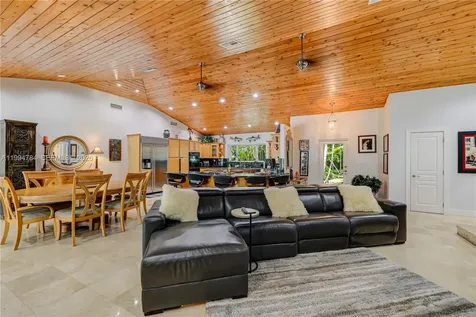 9234 SW 112th Street Miami FL 33176