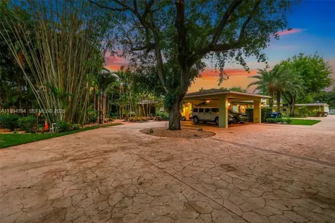 9234 SW 112th Street Miami FL 33176
