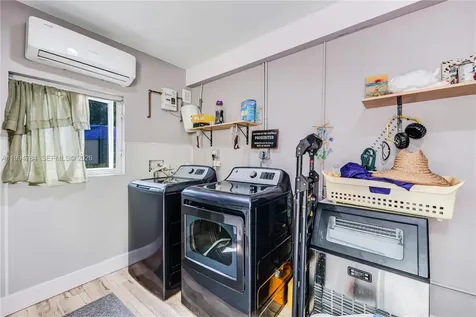 9234 SW 112th Street Miami FL 33176
