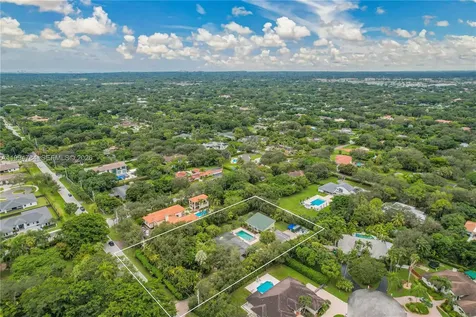 9234 SW 112th Street Miami FL 33176