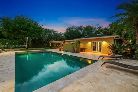 9234 SW 112th Street Miami FL 33176