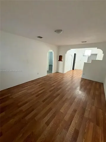 1026 NW 50th Street Miami FL 33127