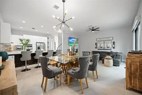 3242 SW 44th Street Dania Beach FL 33312