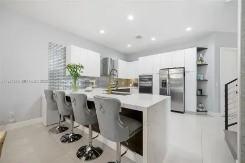 3242 SW 44th Street Dania Beach FL 33312