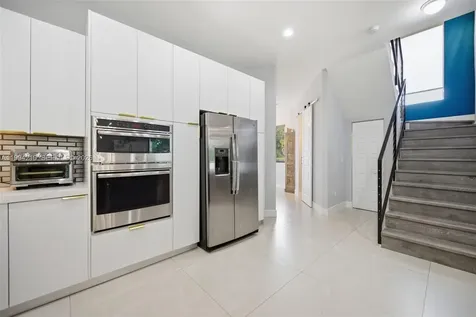 3242 SW 44th Street Dania Beach FL 33312