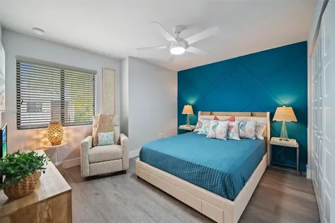 3242 SW 44th Street Dania Beach FL 33312