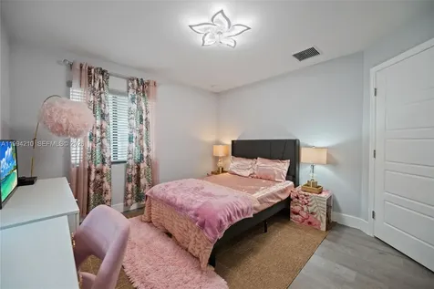 3242 SW 44th Street Dania Beach FL 33312
