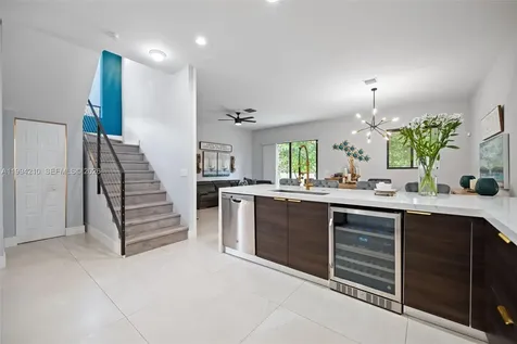 3242 SW 44th Street Dania Beach FL 33312