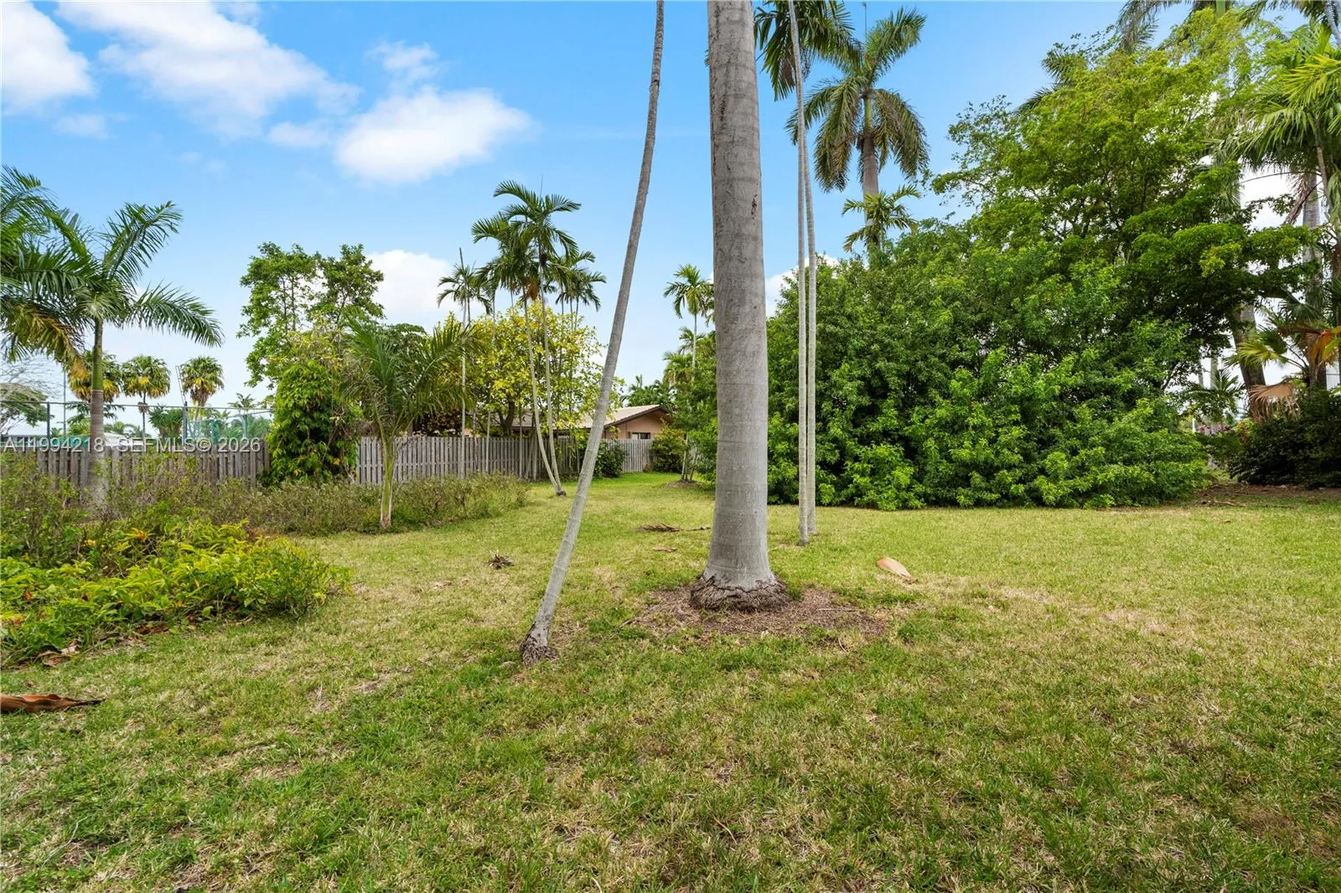 1018 S Northlake Drive Hollywood FL 33019