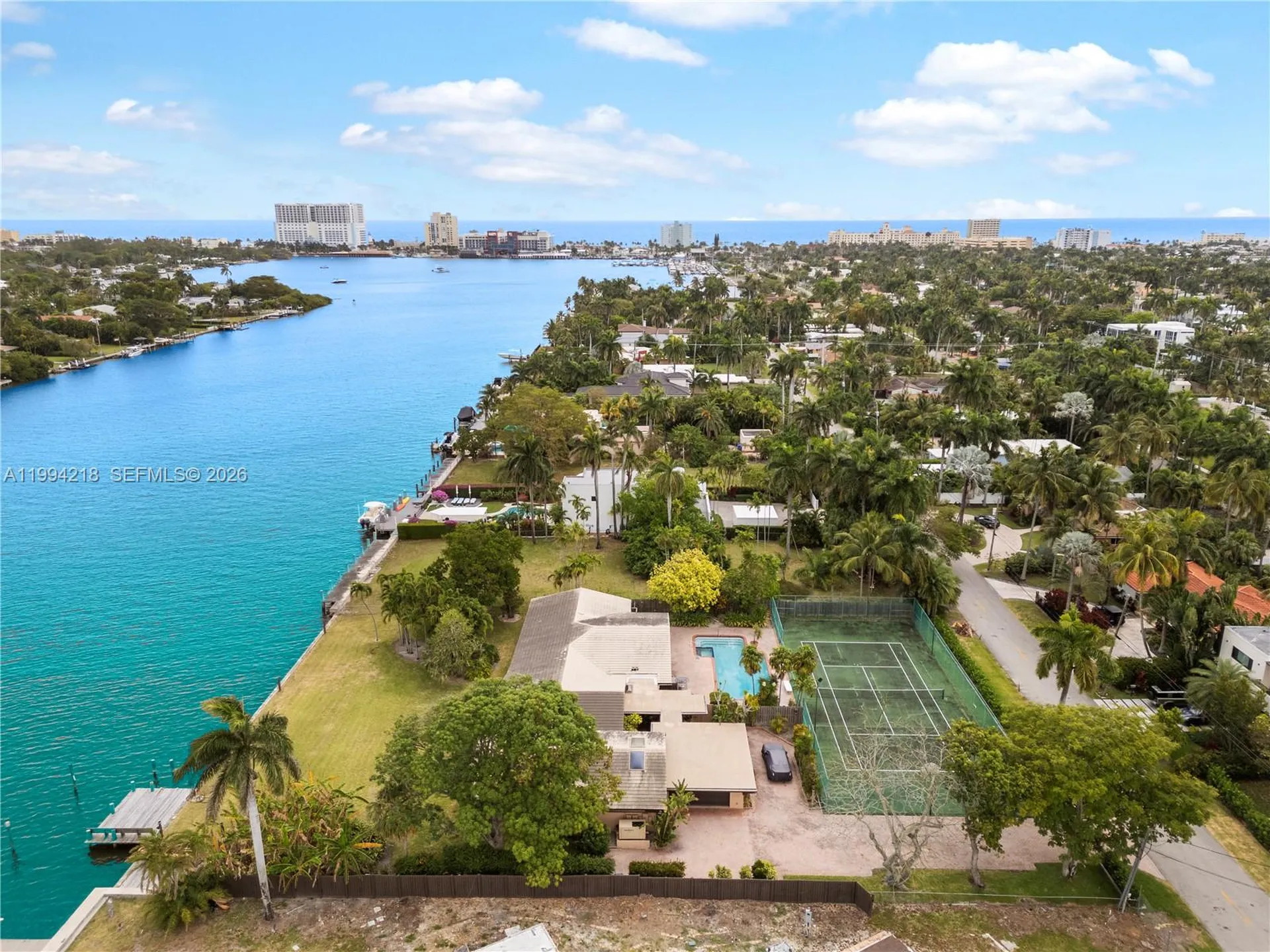 1018 S Northlake Drive Hollywood FL 33019