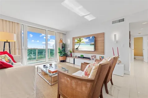 100 Bayview Drive Sunny Isles Beach FL 33160