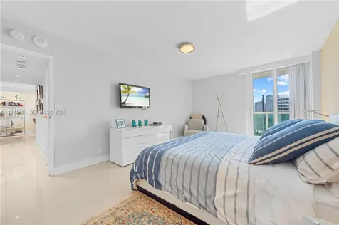 100 Bayview Drive Sunny Isles Beach FL 33160