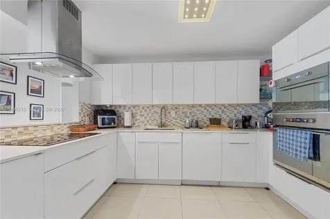 100 Bayview Drive Sunny Isles Beach FL 33160