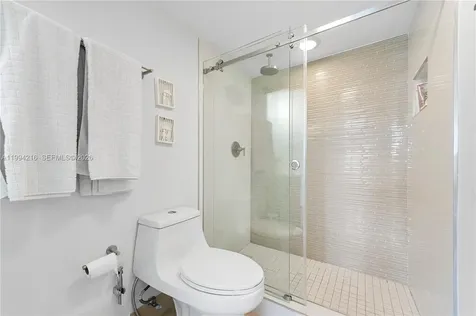 100 Bayview Drive Sunny Isles Beach FL 33160