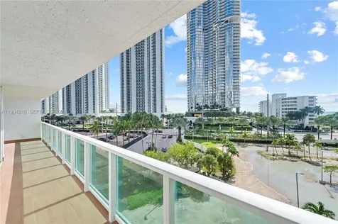 100 Bayview Drive Sunny Isles Beach FL 33160