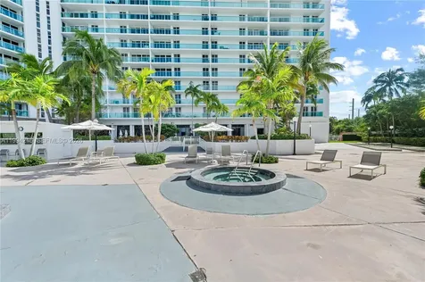 100 Bayview Drive Sunny Isles Beach FL 33160