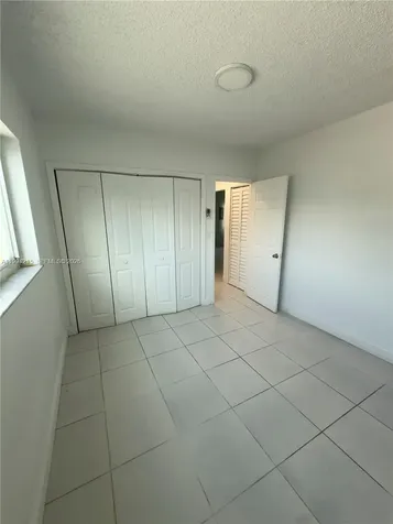 2622 NW 24th Street Miami FL 33142