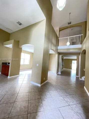 19183 N Hibiscus Street Weston FL 33332