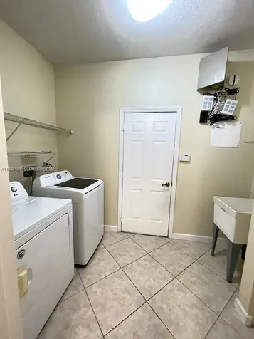19183 N Hibiscus Street Weston FL 33332