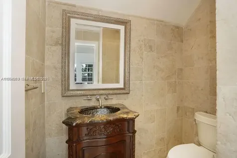 592 Fernwood Road Key Biscayne FL 33149