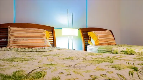 Sunny Isles Beach FL 33160