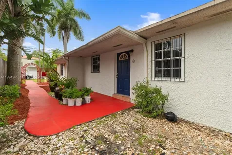 3147 Mcdonald Street Miami FL 33133
