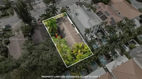 3147 Mcdonald Street Miami FL 33133