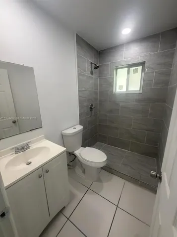 2622 NW 24th Street Miami FL 33142