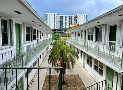 1824 Monroe Street Hollywood FL 33020