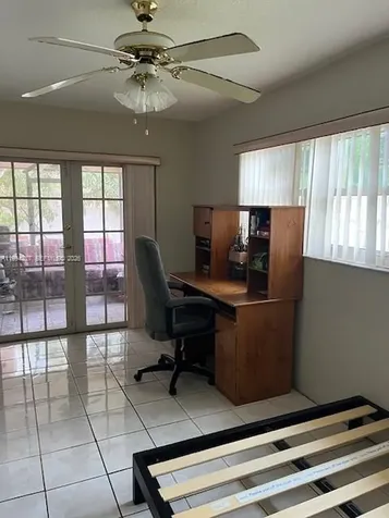 2201 NW 81st Avenue Sunrise FL 33322