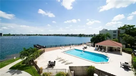 109 Lake Emerald Drive Oakland Park FL 33309